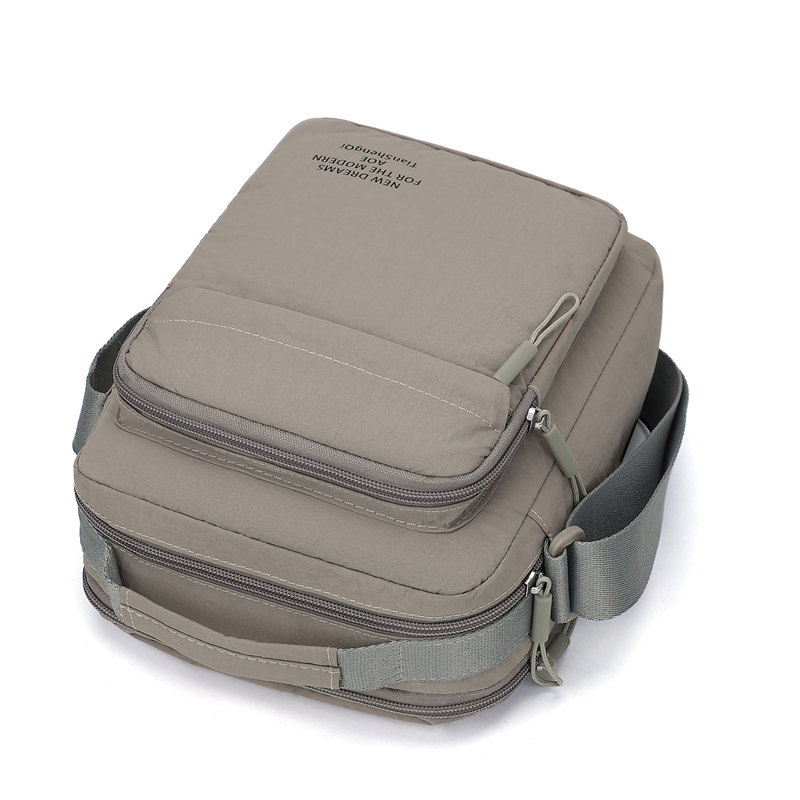 Men's Nylon Crossbody Backpack - Sling Backpack Shoulder 리뷰 및 가격