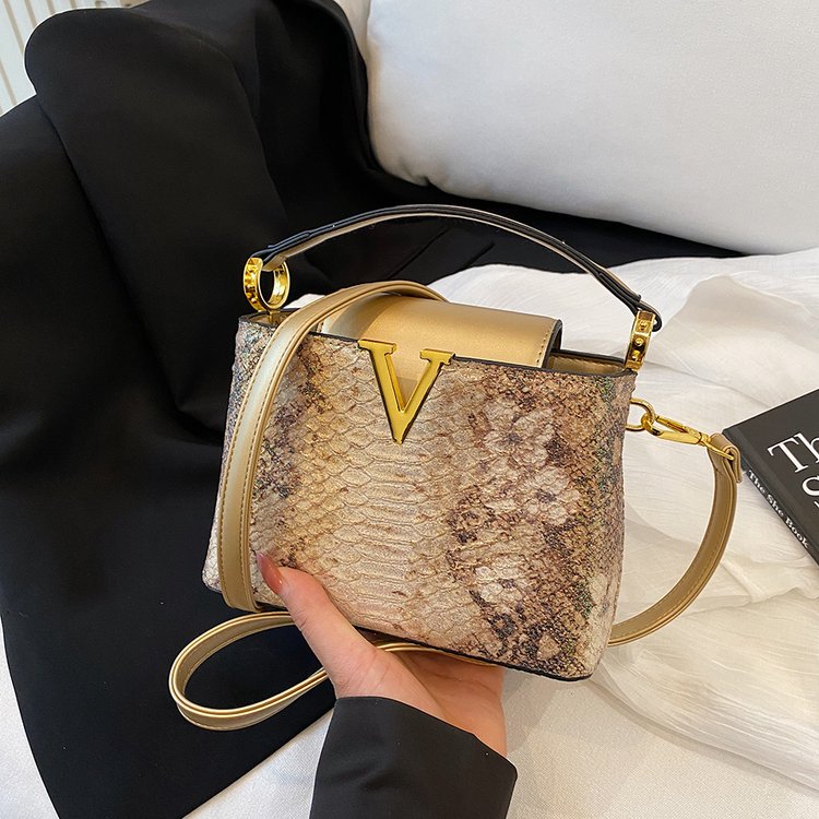 High-End Minimalist Unique Bus - Backpack Diaper Bag 리뷰 및 가격